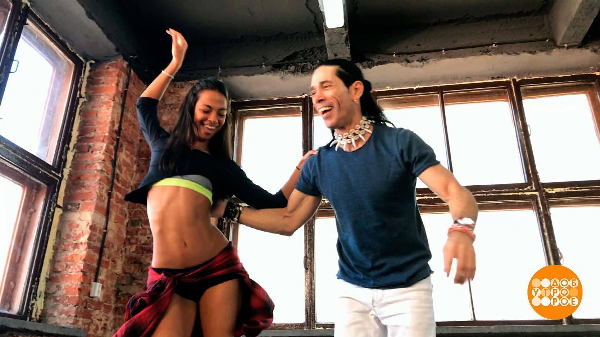 Captain salsa and liana