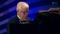 Раймонд Паулс, «Фонограф-Симфо-Джаз» — тема из х/ф «Долгая дорога в дюнах». Юбилейный вечер Раймонда Паулса. Фрагмент