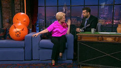 Телеведущая Елена Малышева. Вечерний Ургант. Фрагмент выпуска от 07.06.2012