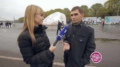 Женская грудь в Парке Горького. Острый репортаж с Аллой Михеевой. Вечерний Ургант. Фрагмент выпуска от 17.10.2014