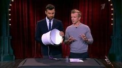 Я живу! С Антоном Комоловым. Вечерний Ургант. Фрагмент выпуска от 15.09.2014