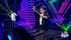 Веселый ударник Феликс Смирнов. Лучше всех! Фрагмент выпуска от 09.04.2017