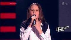 Виктория Коробкова. «Tomorrow Never Dies». Голос.Дети-4. Слепое прослушивание. Фрагмент выпуска от 17.02.2017