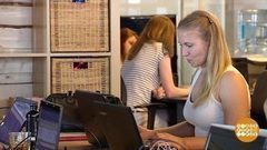 Почему у него зарплата больше? Доброе утро. Фрагмент выпуска от 09.10.2017