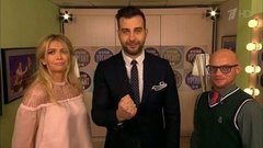 Иван и Митя встречают Веру Брежневу, изобразив знаменитый поцелуй Брежнева и Хонеккера. Пролог. Вечерний Ургант. Фрагмент выпуска от 02.03.2016