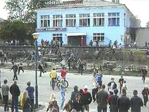 Беспорядки в кондопоге 2006. Кондопога 2006 суд. Кондопога конфликт. Погромы в кондопоге 2006. Кондопога конфликт.