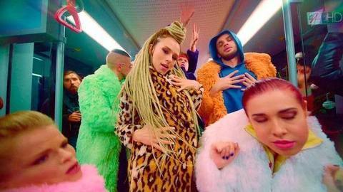 IOWA — «Плохо танцевать». Новогодняя ночь на Первом. Выпуск от 31.12.2017