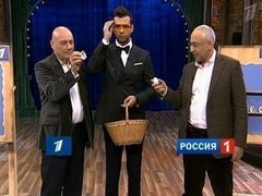 Битва на яйцах. Вечерний Ургант. Фрагмент выпуска от 16.04.2012