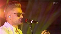 Митя Фомин — «Следуй за солнцем». Музыкальный фестиваль «Жара». Фрагмент выпуска от 30.07.2016