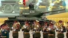 Парад Победы в Волгограде: в строю легендарный Т-34. Доброе утро. Фрагмент выпуска от 09.05.2015