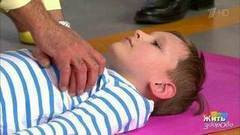 Спасите, тону! Как спасти ребенка. Жить здорово! Фрагмент выпуска от 25.05.2017