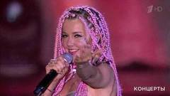 Юлианна Караулова — «Не верю». Международный музыкальный фестиваль «Жара». Гала-концерт. Фрагмент выпуска от 18.08.2017