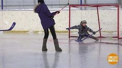 Снежный футбол, хоккей в валенках и другие зимние забавы. Доброе утро. Фрагмент выпуска от 04.12.2018