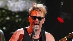 Интарс Бусулис. Гарик Сукачев — «А я милого узнаю по походке». Точь-в-точь. Второй сезон. Фрагмент выпуска от 05.04.2015