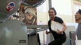 Популярная британская певица и космический турист Сара Брайтман сдала билет на орбиту