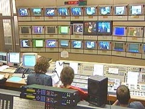 Трансляция передач телевидения. Телевизионная аппаратная. Аппаратная первый канал. Центральная аппаратная телевидения. Центральная аппаратная первого канала.