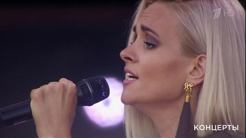 Александра Воробьева — «Лебединая верность». «День семьи, любви и верности». Праздничный концерт. Фрагмент выпуска от 08.07.2018