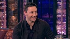 Хоккеист Илья Ковальчук. Вечерний Ургант. Фрагмент выпуска от 12.12.2012