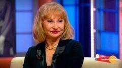 Лариса Луппиан: блиц-опрос. Наедине со всеми. Фрагмент выпуска от 14.02.2017