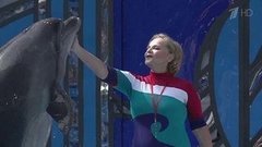 Лариса Долина. Профайл. Вместе с дельфинами. Фрагмент выпуска от 03.10.2015