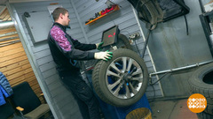 Переобуть машину по всем правилам. Доброе утро. Фрагмент выпуска от 29.10.2018