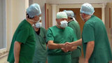 Уникальную операцию на сердце, за которой следили врачи в России и за рубежом, провели в Москве