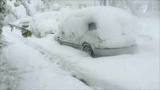 Из-за сильного снегопада в Молдавии введен режим чрезвычайного положения