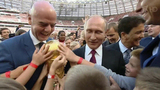Владимир Путин и глава FIFA выступили на церемонии старта Кубка ЧМ по футболу-2018