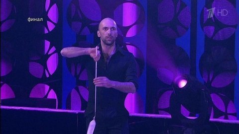 Евгений Папунаишвили — «Карузо». Художественная гимнастика. Без страховки. Фрагмент выпуска от 28.05.2016