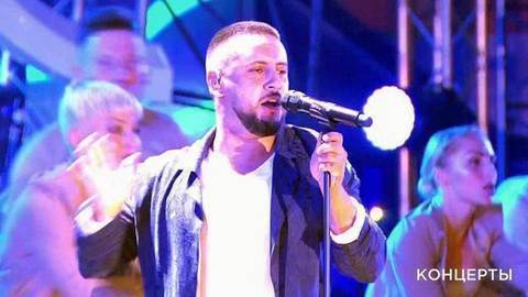 Монатик — «Упали в любовь и ударились в танцы»/“Кружит». Международный музыкальный фестиваль «Жара». Гала-концерт. Фрагмент выпуска от 11.08.2017