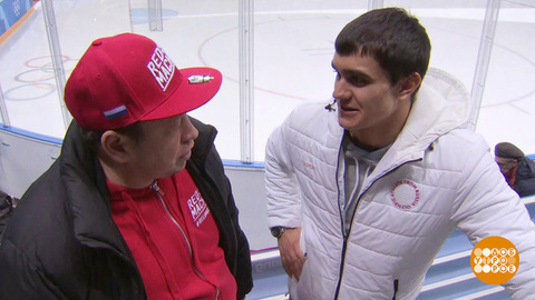 «Мозоли на руках постоянно. На телефоне не срабатывает отпечаток пальцев». История Никиты Трегубова