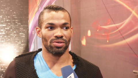 Финалист шоу «Танцуй!» Йорданис Форбес: «Мне бывает сложно понять, чего хочет хореограф». За кадром. Танцуй!