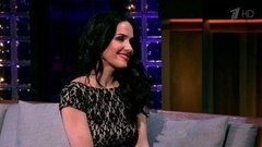 Актриса и певица Наталия Орейро. Вечерний Ургант. Фрагмент выпуска от 14.11.2014