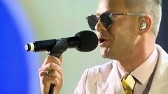 Митя Фомин — «Все будет хорошо». Музыкальный фестиваль «Жара». Фрагмент выпуска от 16.07.2016