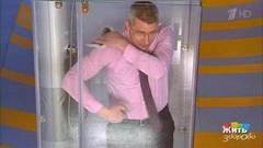 Как принять душ за 60 секунд. Жить здорово! Фрагмент выпуска от 18.01.2017