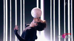 Владислав Костюченко — футбольный фристайл. Выступление. Минута славы. Фрагмент выпуска от 11.02.2017