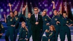 Валерий Сюткин — «Любите, девушки». Праздничный концерт ко Дню спасателя. Фрагмент выпуска от 26.12.2015