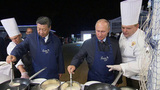 Владимир Путин и Си Цзиньпин после переговоров посетили выставку, посвященную жизни Дальнего Востока