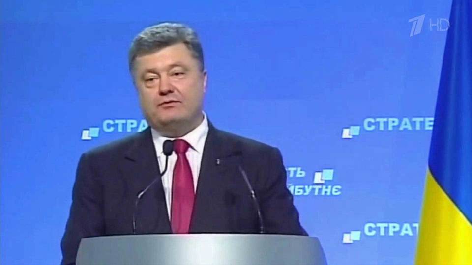 Пять лет назад Петр Порошенко пообещал своим избирателям, что жить они будут теперь по-новому.