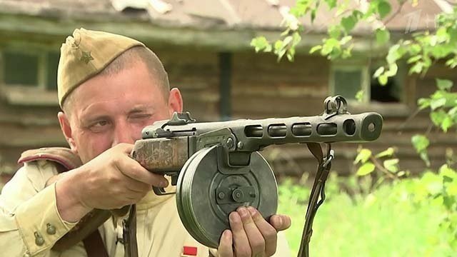 Сборная бумажная модель Пистолет-пулемёт Шпагина ППШ-41