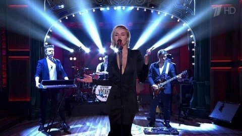 Полина Гагарина