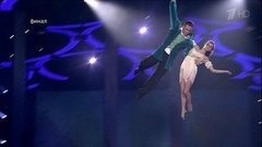 Алексей Воевода и Дарья Еремеева — «Художник». Воздушная гимнастика. Без страховки. Фрагмент выпуска от 28.05.2016