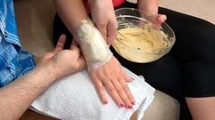 Лечебный компресс при растяжении. Доброе утро. Фрагмент выпуска от 07.07.2016