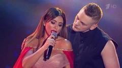 Ани Лорак — «Удержи мое сердце». Церемония вручения народной премии «Золотой граммофон». Фрагмент выпуска от 03.02.2017