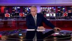 Ведущему ВВС пришлось десять минут сидеть молча в прямом эфире из-за технических неполадок. Хиты интернета