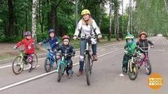 Велосипедная наука: преодолеваем бордюр. Доброе утро. Фрагмент выпуска от 18.07.2017