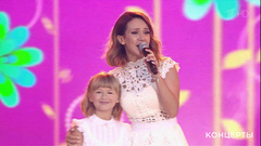 Ярослава Дегтярева и Валентина Бирюкова — «Аист на крыше». «День семьи, любви и верности». Праздничный концерт. Фрагмент выпуска от 08.07.2018