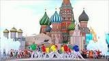 Москва широко отпраздновала 870-летие, получив в подарок отремонтированные улицы и новые дороги