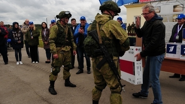 <p>Журналист Алексей Лысенков</p>