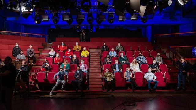 <p>Фотолестница за 16 марта 2021 года. Гости студии: Ефим Шифрин, Илья Найшуллер.</p>